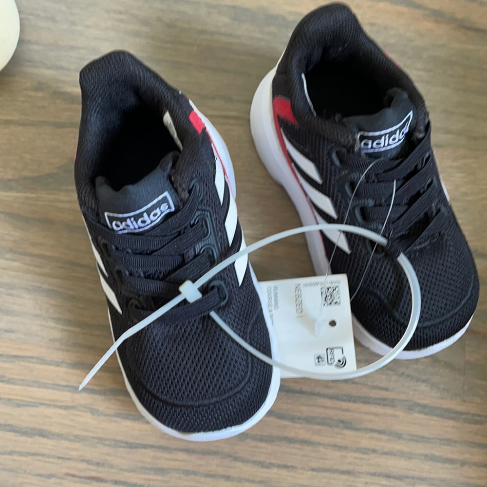 Adidas toddler shoes never worn